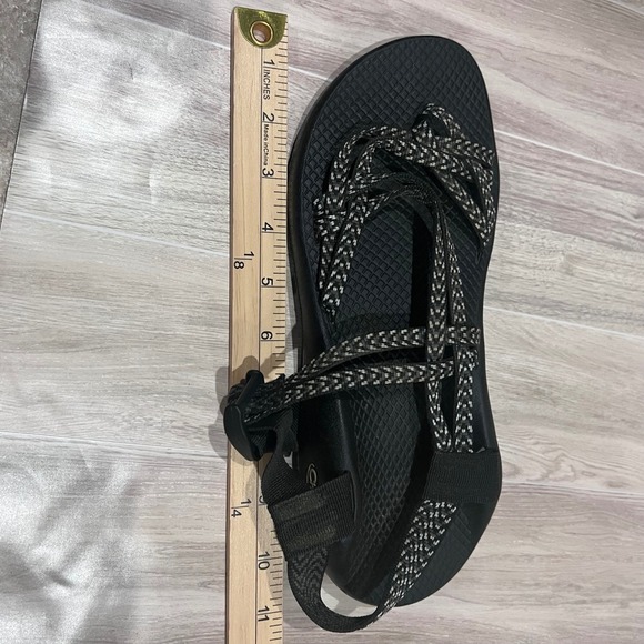 Cape Robbin Woven Thong Heeled Sandals Clear Strap Pointed Toe Heels Size 7.5